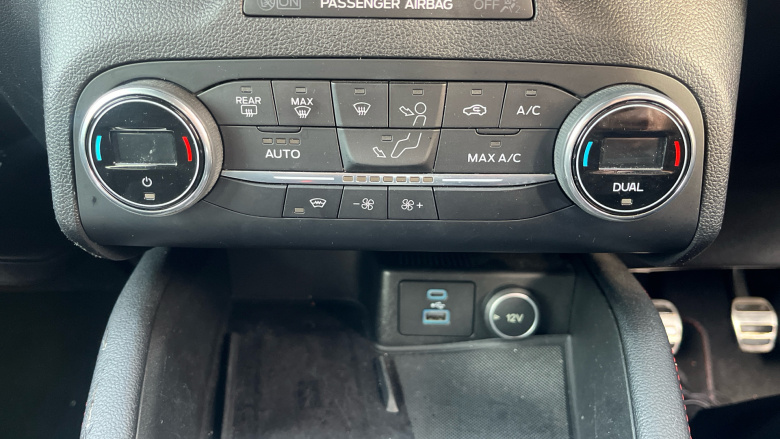 Ford Kuga 1.5 EcoBlue ST-Line 5dr Diesel Estate